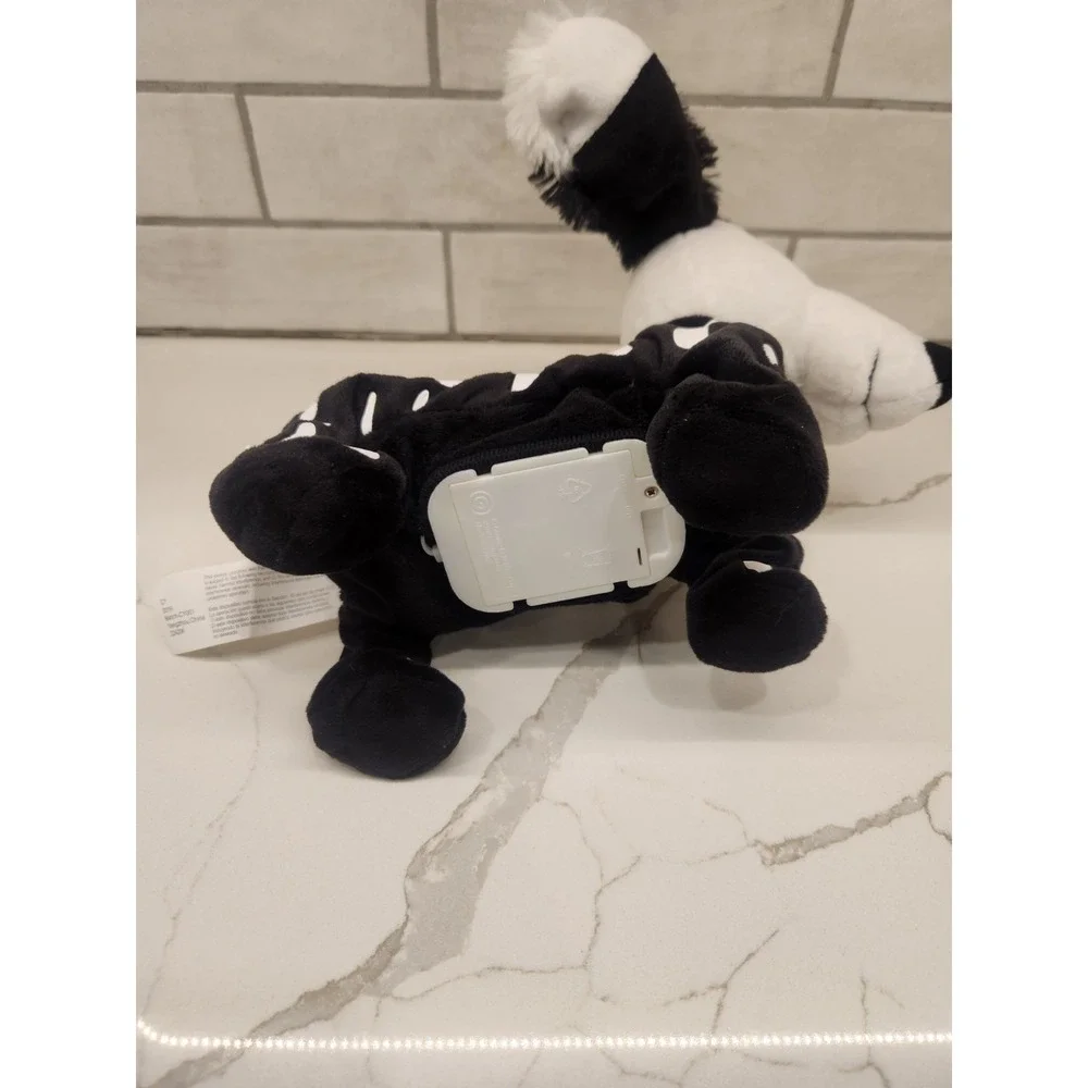 Gemmy Boney Skeleton Singing Dog Animated Dance Halloween Spooky Scary Skeletons